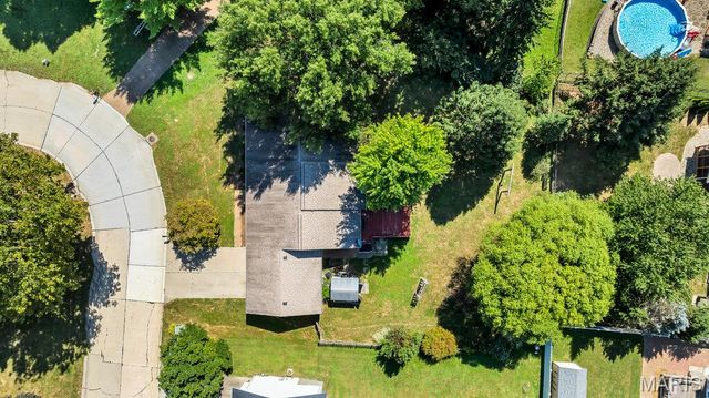 528 Andra Drive, Maryville, IL 62062