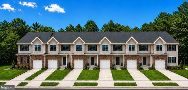 364 HIDDEN DR, Blackwood, NJ 08012