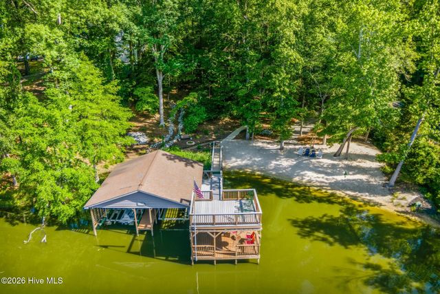 105 Shallow Ford Drive, Rockingham, NC 28379