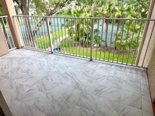 15771 SW 106th Ter 302, Miami, FL 33196