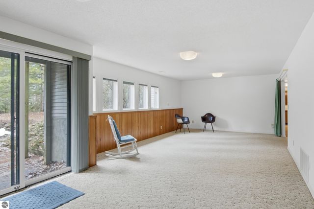 4165 Holiday North Court, Traverse City, MI 49686