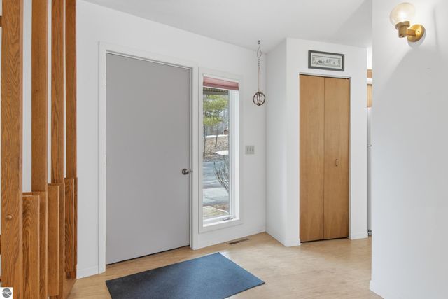 4165 Holiday North Court, Traverse City, MI 49686