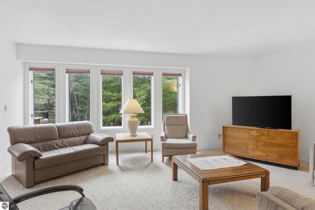 4165 Holiday North Court, Traverse City, MI 49686