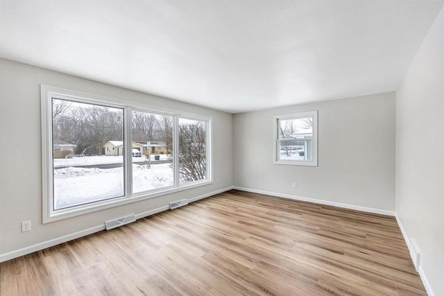 1133 CARDINAL LANE, Green Bay, WI 54313