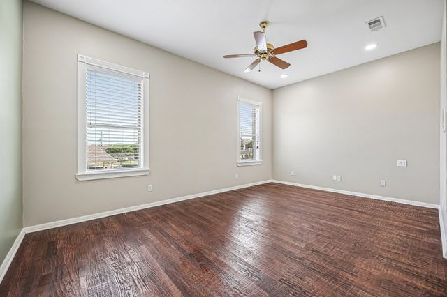 2237 High Country Drive, Carrollton, TX 75007