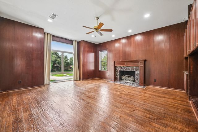 2237 High Country Drive, Carrollton, TX 75007