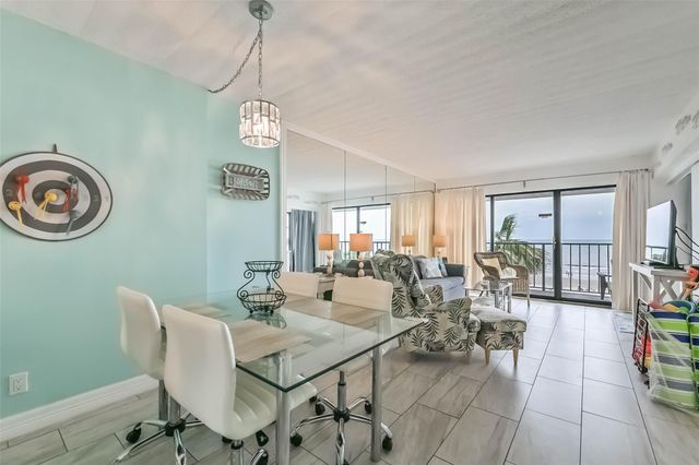 7310 Seawall Boulevard 404, Galveston, TX 77551