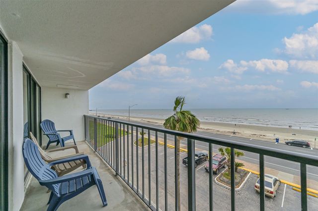 7310 Seawall Boulevard 404, Galveston, TX 77551
