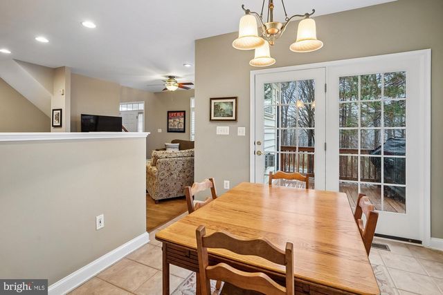 4201 LOWER PARK DR, Fairfax, VA 22030