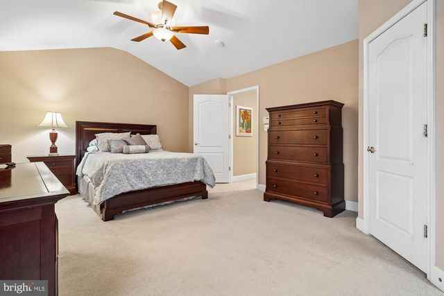 4201 LOWER PARK DR, Fairfax, VA 22030