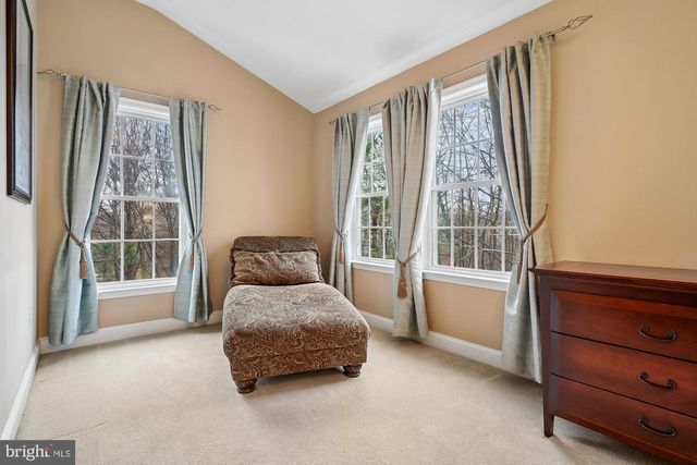 4201 LOWER PARK DR, Fairfax, VA 22030