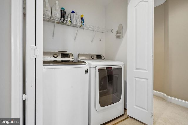 4201 LOWER PARK DR, Fairfax, VA 22030