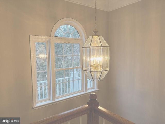 4201 LOWER PARK DR, Fairfax, VA 22030