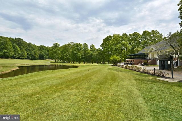 4201 LOWER PARK DR, Fairfax, VA 22030