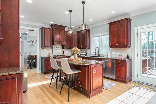 6003 Morganshire Drive, Summerfield, NC 27358
