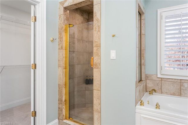 6003 Morganshire Drive, Summerfield, NC 27358