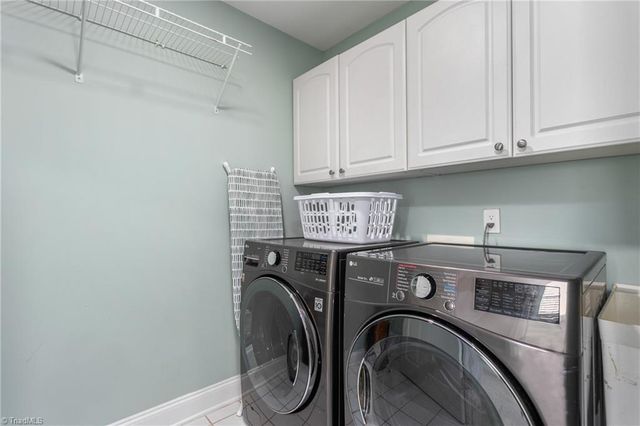 6003 Morganshire Drive, Summerfield, NC 27358