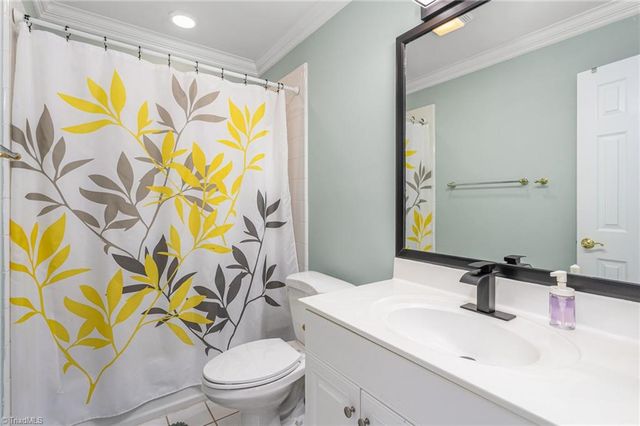 6003 Morganshire Drive, Summerfield, NC 27358