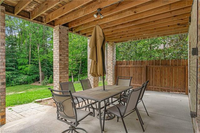 6003 Morganshire Drive, Summerfield, NC 27358