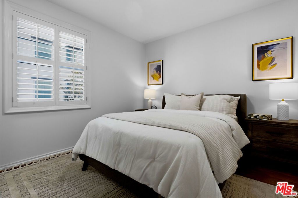Image 27 of property listing at 13031 Villosa Place 142, Playa Vista, CA 90094