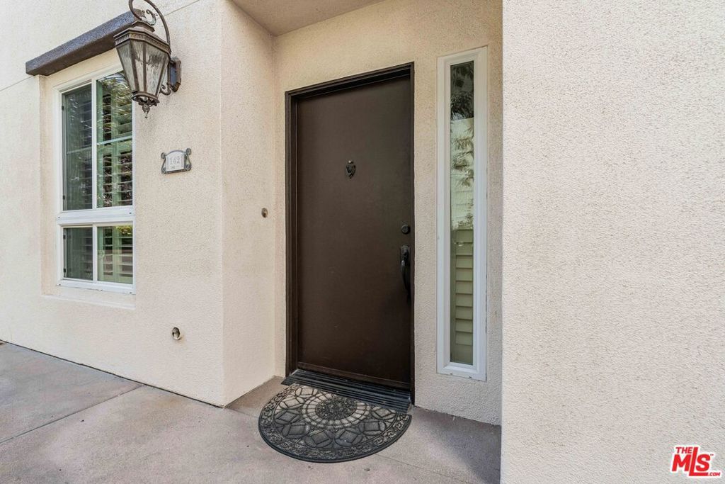 Image 31 of property listing at 13031 Villosa Place 142, Playa Vista, CA 90094