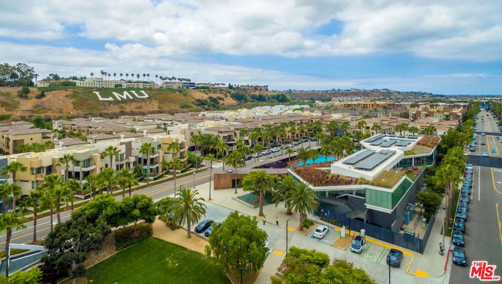 Image 34 of property listing at 13031 Villosa Place 142, Playa Vista, CA 90094