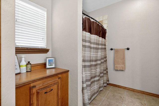 1405 NE Limestone Way, Elgin, OK 73538