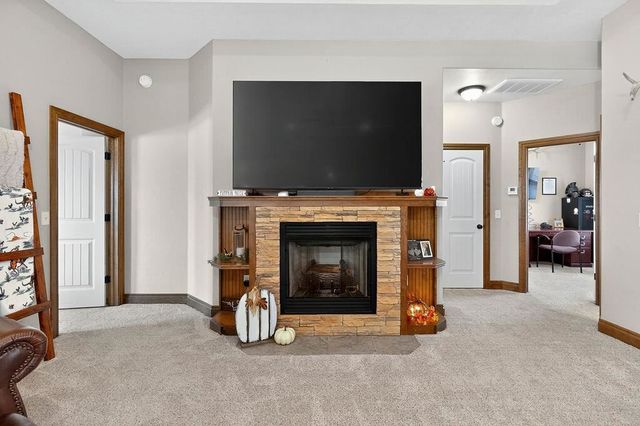 1405 NE Limestone Way, Elgin, OK 73538