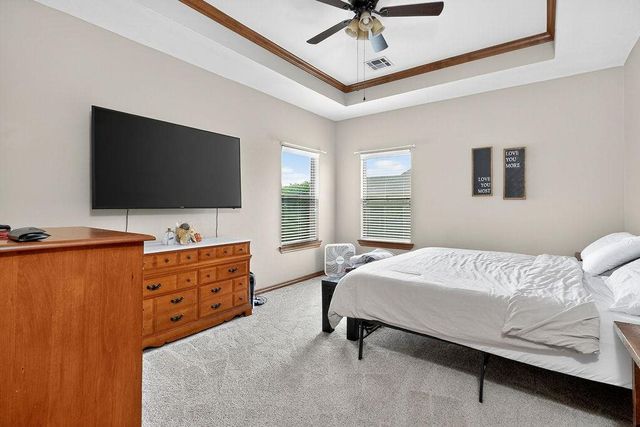 1405 NE Limestone Way, Elgin, OK 73538