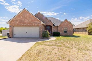 1405 NE Limestone Way, Elgin, OK 73538