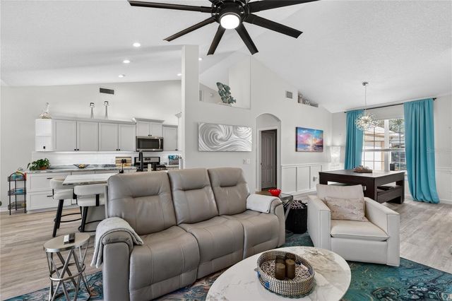 10433 OLD GROVE CIRCLE, Bradenton, FL 34212