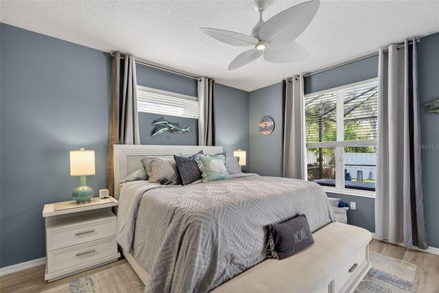 10433 OLD GROVE CIRCLE, Bradenton, FL 34212