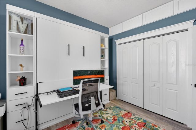 10433 OLD GROVE CIRCLE, Bradenton, FL 34212