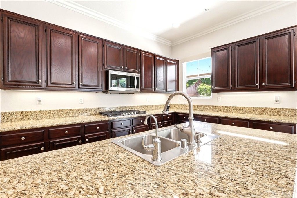 Image 13 of property listing at 1788 Brittany, Redlands, CA 92374