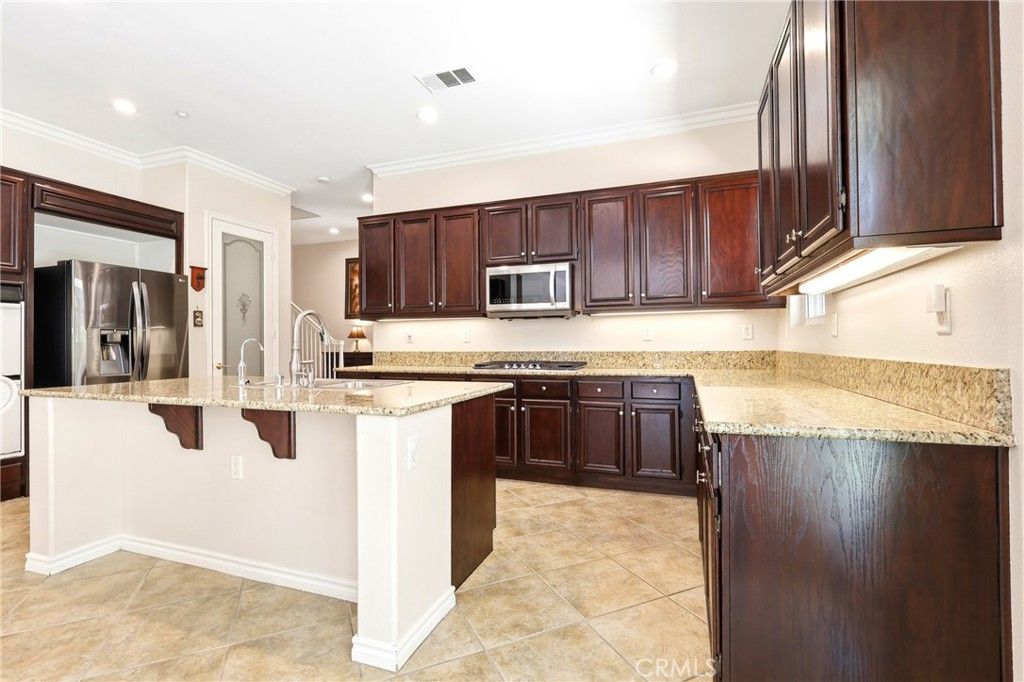 Image 15 of property listing at 1788 Brittany, Redlands, CA 92374