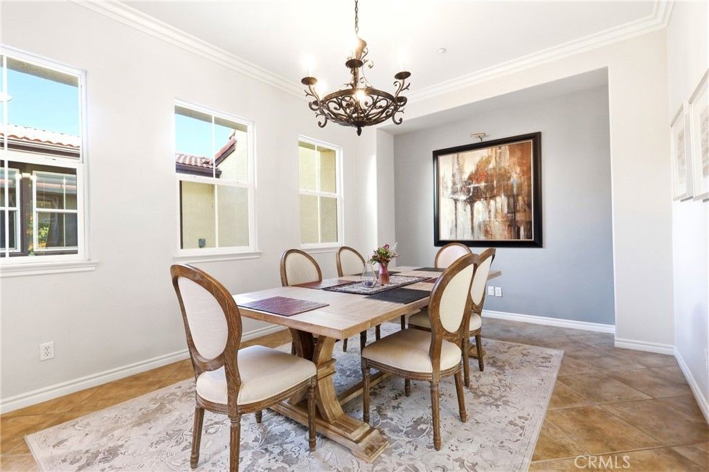 Image 8 of property listing at 1788 Brittany, Redlands, CA 92374