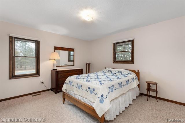 2530 Newlyn Dr., Dexter, MI 48130