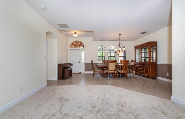2295 NW Diamond Creek Way, Jensen Beach, FL 34957