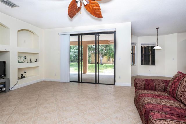 2295 NW Diamond Creek Way, Jensen Beach, FL 34957