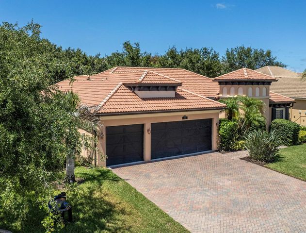 2295 NW Diamond Creek Way, Jensen Beach, FL 34957