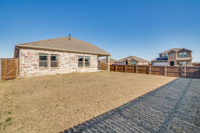 2378 Peregrine Way, Crandall, TX 75114