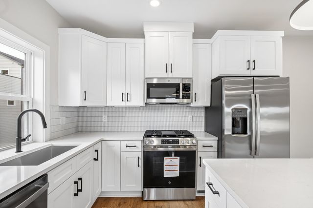 6122 Robertson Ave, Nashville, TN 37209