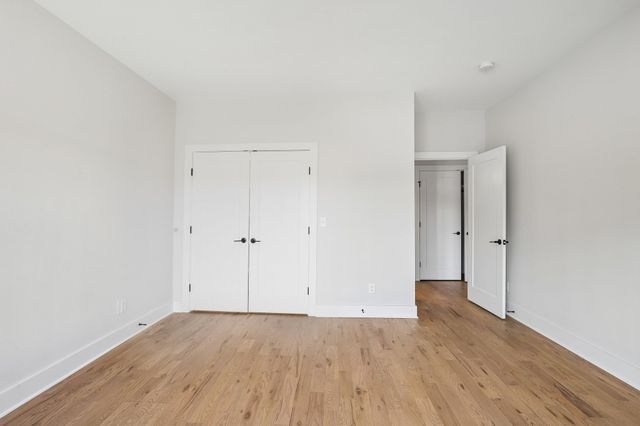 6122 Robertson Ave, Nashville, TN 37209