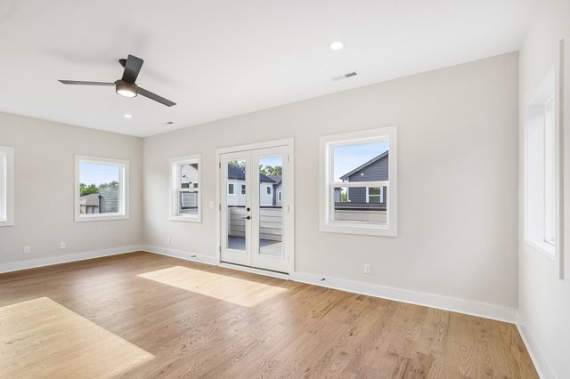6122 Robertson Ave, Nashville, TN 37209