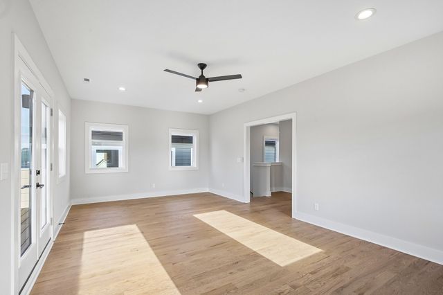 6122 Robertson Ave, Nashville, TN 37209