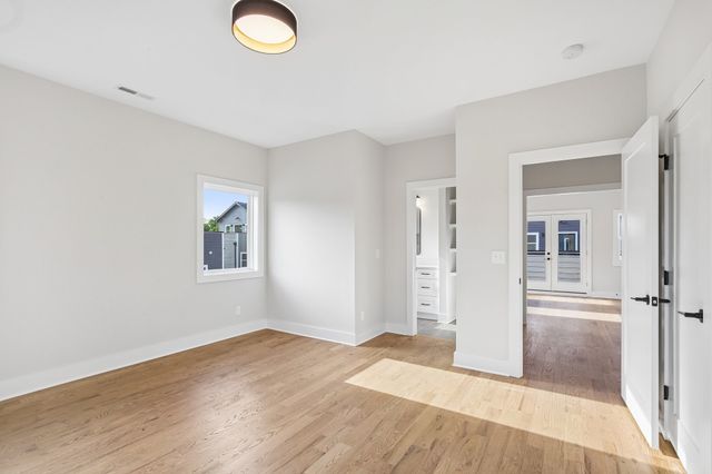 6122 Robertson Ave, Nashville, TN 37209
