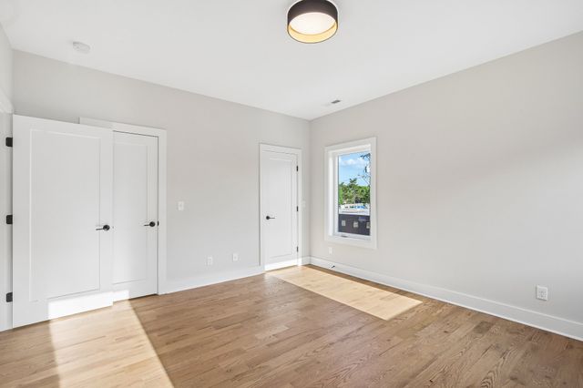 6122 Robertson Ave, Nashville, TN 37209