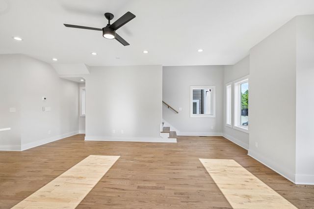 6122 Robertson Ave, Nashville, TN 37209