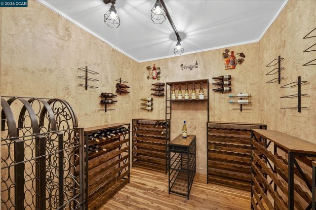 130 La Espiral, Orinda, CA 94563