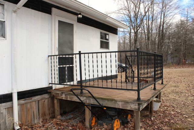 2562 Sterling Truck Trail, Alger, MI 48610